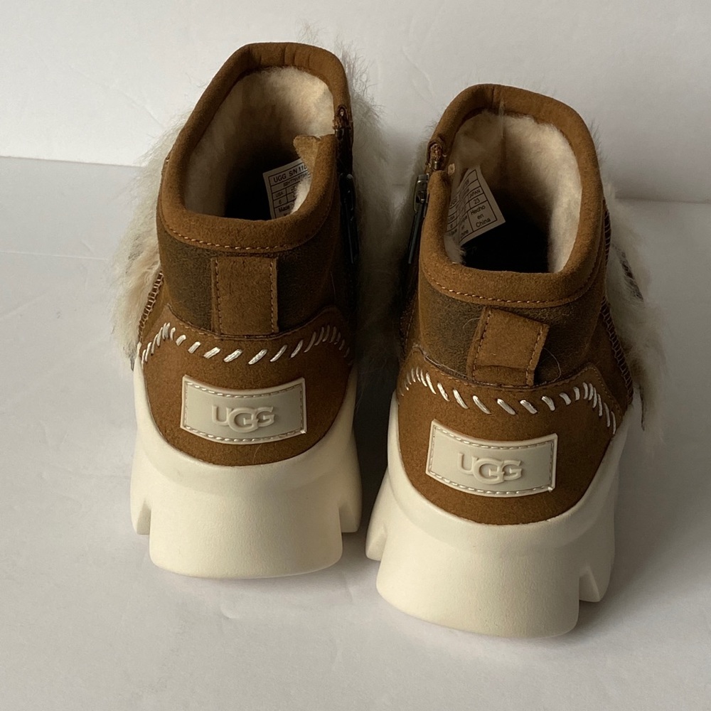 NEW UGG FLUFF Ankle Boot Tan/Brown Size 6 - Picture 9 of 10